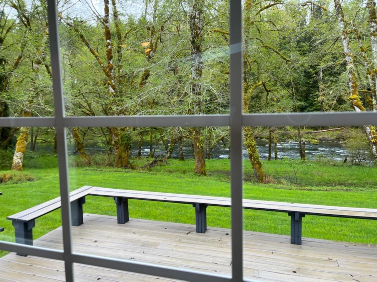 A Relaxing Getaway-A Backwoods Cabin Solduc River Beaver Luaran gambar